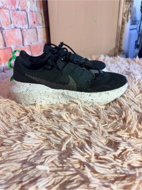Nike Black Sneaker with Neon Green Insole *No Box*